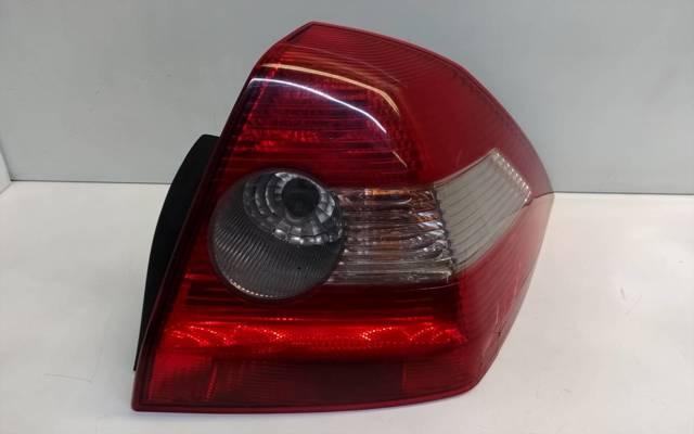 RENAULT 8200142681 Piloto trasero derecho  comprar en Ponferrada