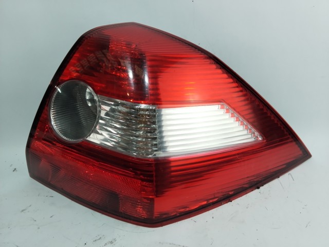 8200142681 Piloto trasero derecho  comprar en Reus