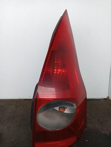 8200142683 RENAULT Piloto trasero derecho  disponible Ourense