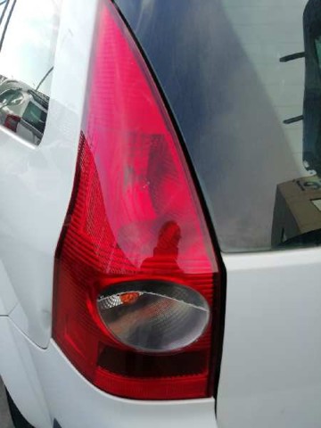 8200142684 Piloto trasero izquierdo  comprar en Pontevedra