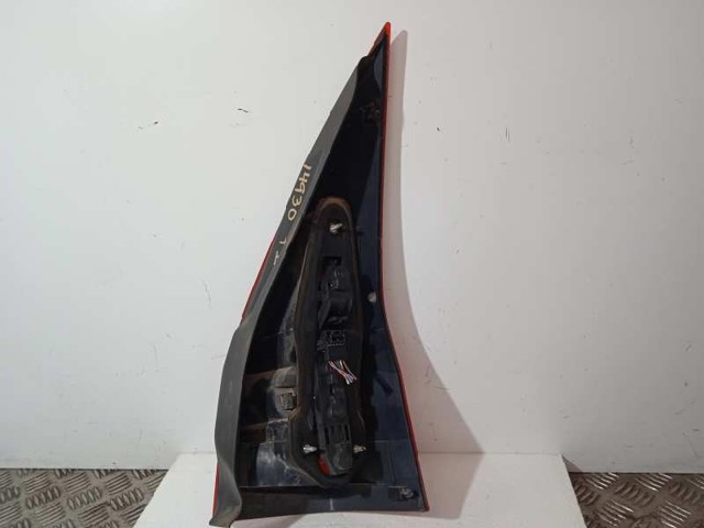 RENAULT 8200142684 Piloto trasero izquierdo  en stock Terrassa