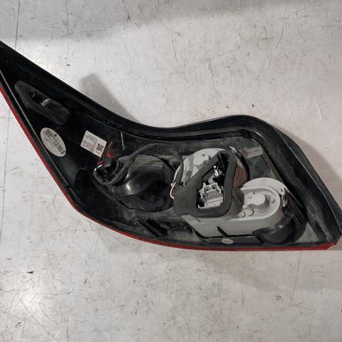 8200142687 RENAULT Piloto trasero derecho  en stock Gandía