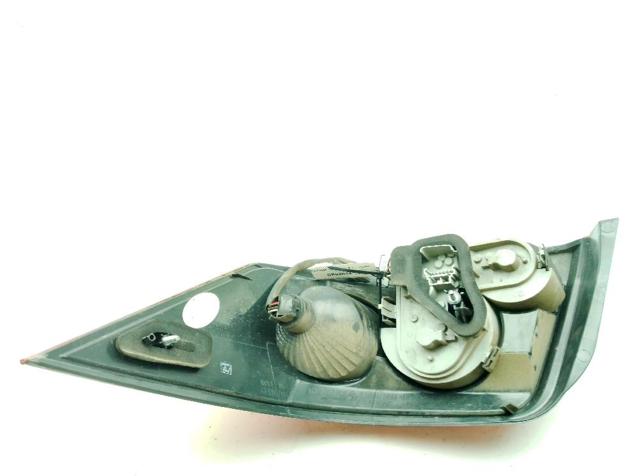 RENAULT 8200142688 Piloto trasero izquierdo comprar Tarragona