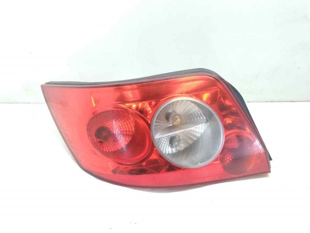 8200142688 RENAULT Piloto trasero izquierdo comprar Alcalá