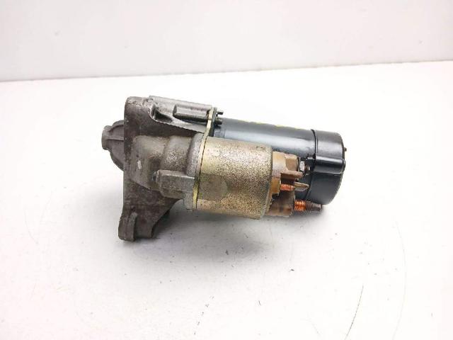 8200143045 RENAULT Motor de arranque  comprar en Jaén