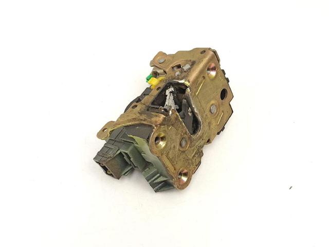 RENAULT 8200147150 Cerradura de puerta delantera derecha comprar Barcelona