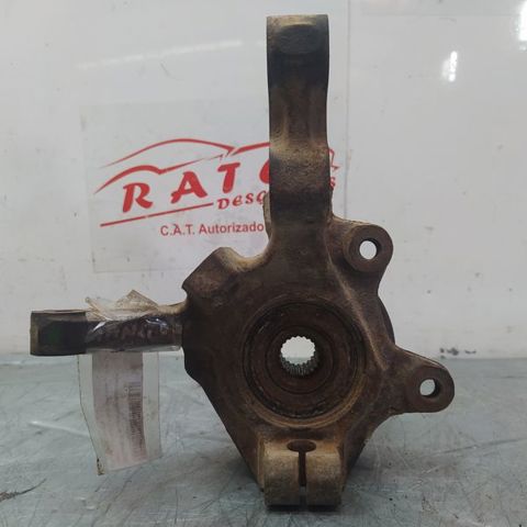RENAULT 8200150222 Mangueta delantera izquierda  en stock Salamanca