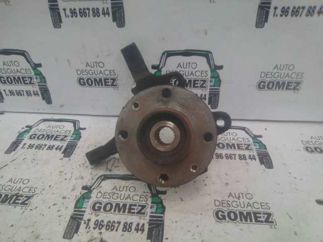 8200150223 Mangueta delantera derecha  disponible Utrera