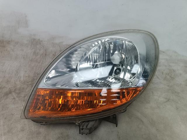 Faros delantero izquierdo 8200150614 RENAULT