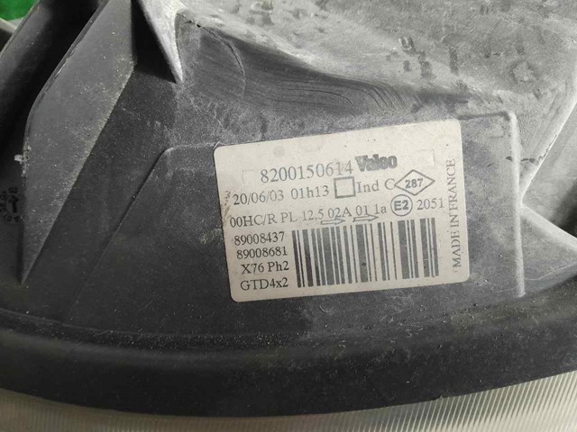 Faros 8200150614 RENAULT
