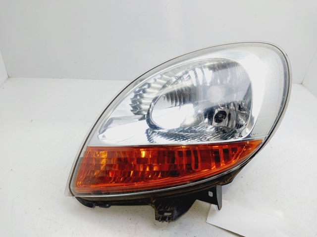 Faros delantero izquierdo 8200150614 RENAULT