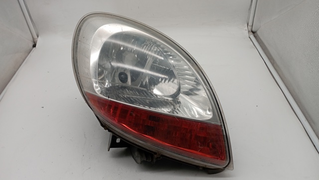 8200150617 Faro derecho  en stock Granada