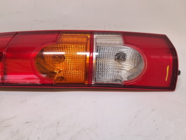 8200150621 RENAULT Piloto trasero derecho  en stock Gandía