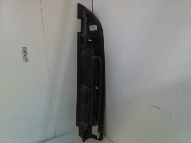 8200150623 RENAULT Piloto trasero izquierdo comprar Bilbao