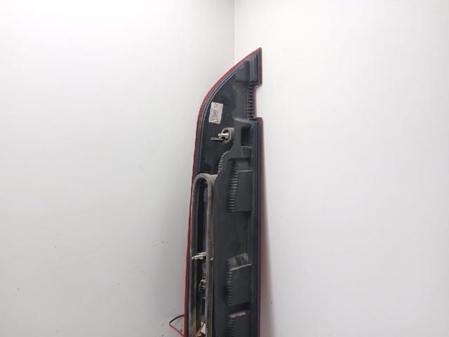 8200150625 RENAULT Piloto trasero derecho  comprar en Oviedo
