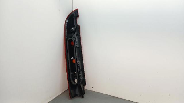 8200150625 RENAULT Piloto trasero derecho comprar Madrid