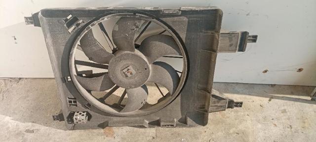 RENAULT 8200151464 Difusor del radiador de refrigeración con motor y hélice  disponible Lugo