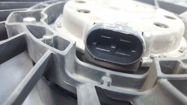 8200151464 RENAULT Ventilador de radiador comprar Madrid