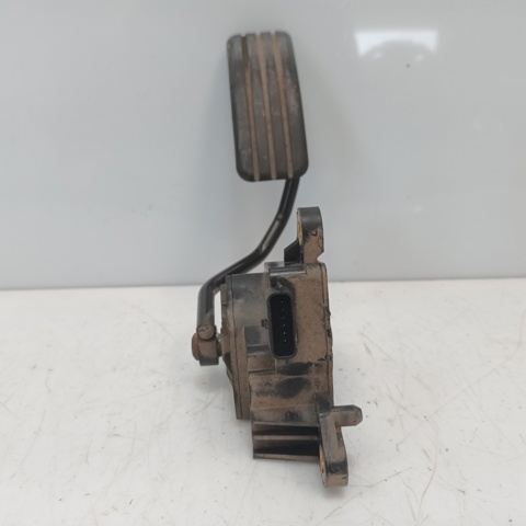 8200153268 RENAULT Pedal del acelerador  en stock Huelva