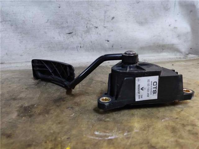 8200153268 RENAULT Pedal del acelerador  disponible Alicante