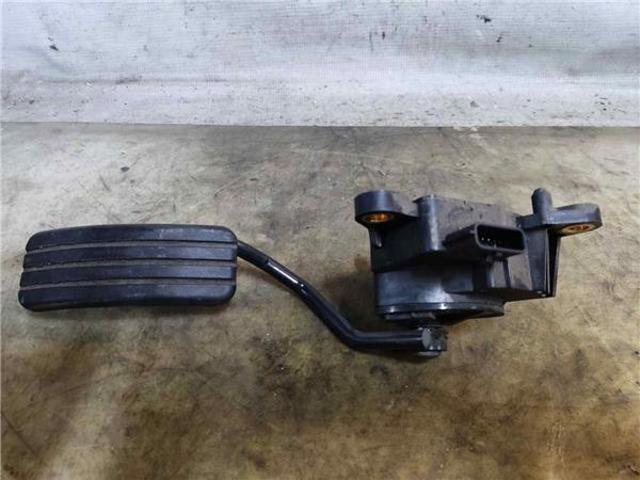 RENAULT 8200153268 Pedal del acelerador comprar Barcelona