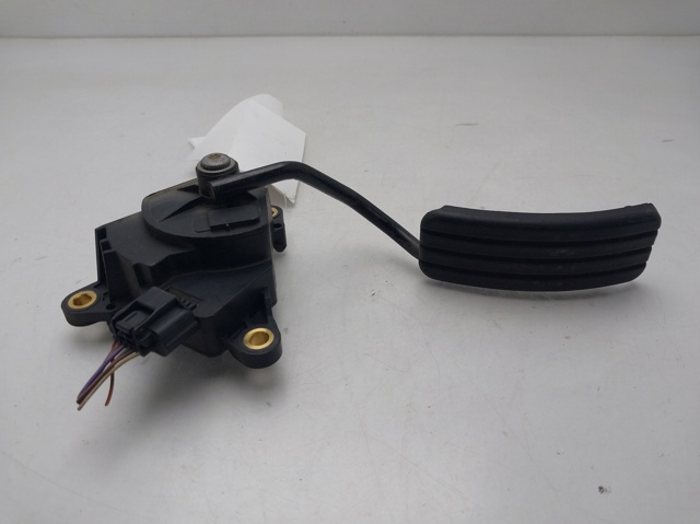 RENAULT 8200153268 Pedal del acelerador comprar Tarragona
