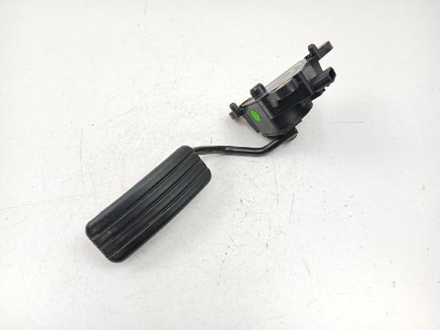 RENAULT 8200153270 Pedal del acelerador  comprar en Ponferrada