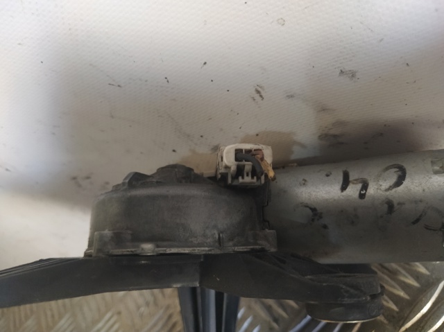 8200153458 RENAULT Motor del limpiaparabrisas trasero  comprar en Oviedo