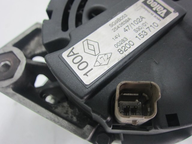 8200153710 RENAULT Alternador  comprar en Jaén