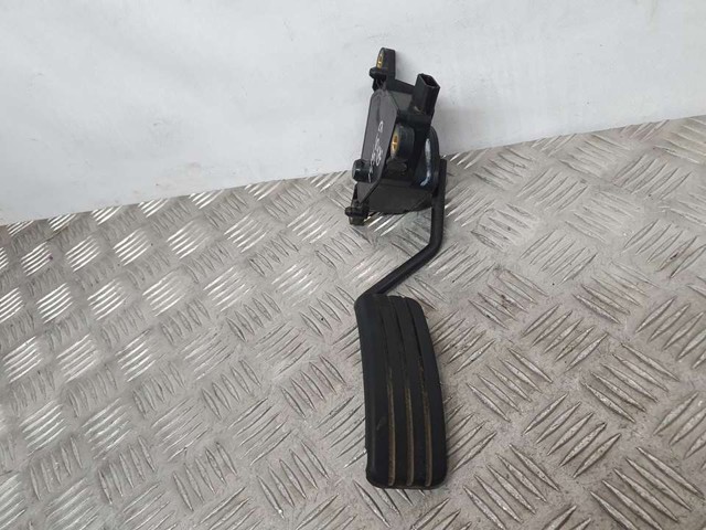 8200159645 RENAULT Pedal del acelerador comprar Madrid