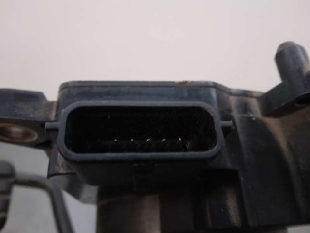 8200159645 Pedal del acelerador  en stock Castellón