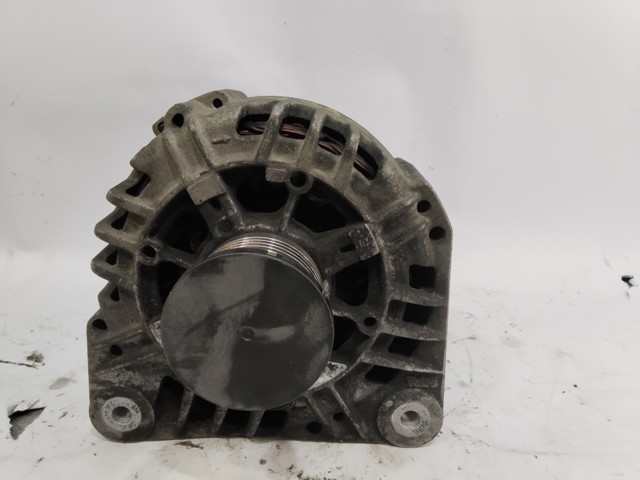 Dynamo 8200162474 MITSUBISHI
