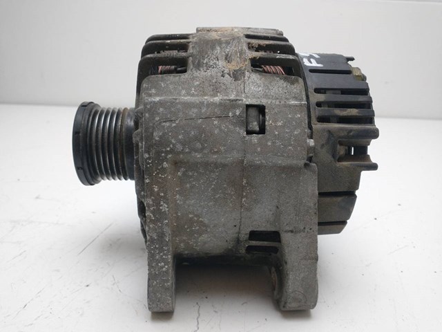 8200162474 Alternador  disponible Utrera