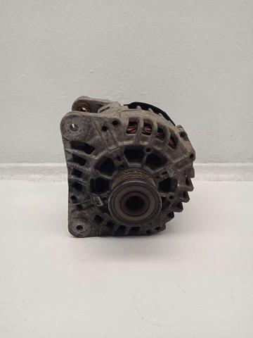 8200162474 RENAULT Alternador  comprar en Jaén