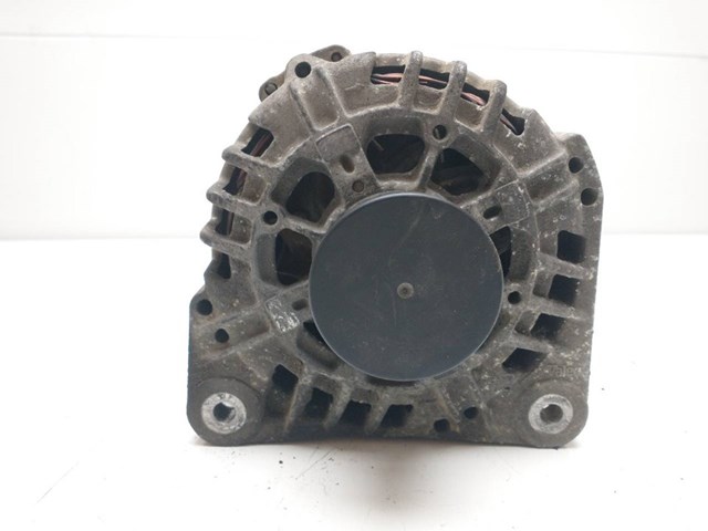 8200162474 RENAULT Alternador  disponible Ourense