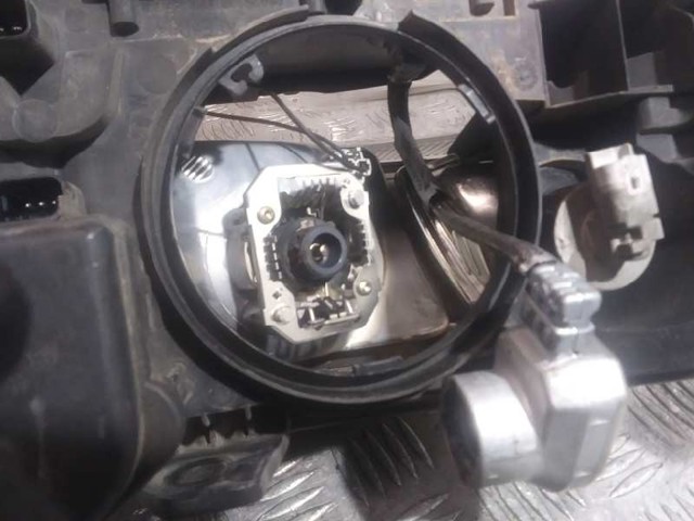 RENAULT 8200163323 Faro izquierdo  comprar en Ponferrada