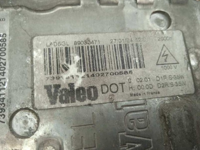 RENAULT 8200163323 Faro izquierdo  en stock Terrassa