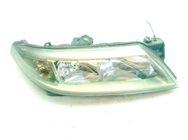 8200163324 RENAULT Faro derecho comprar Bilbao