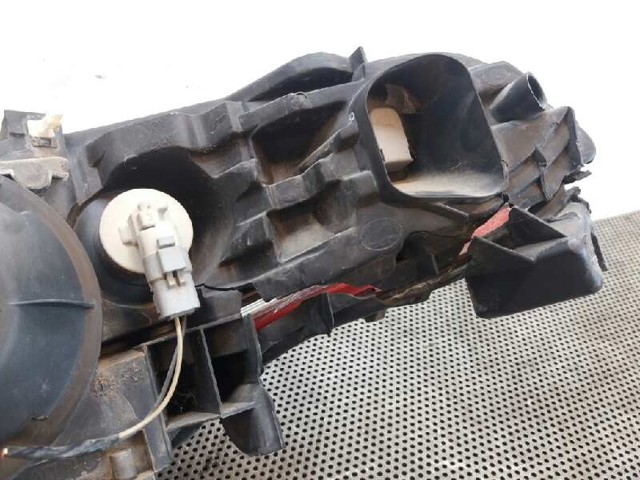8200163324 RENAULT Faro derecho  en stock Córdoba