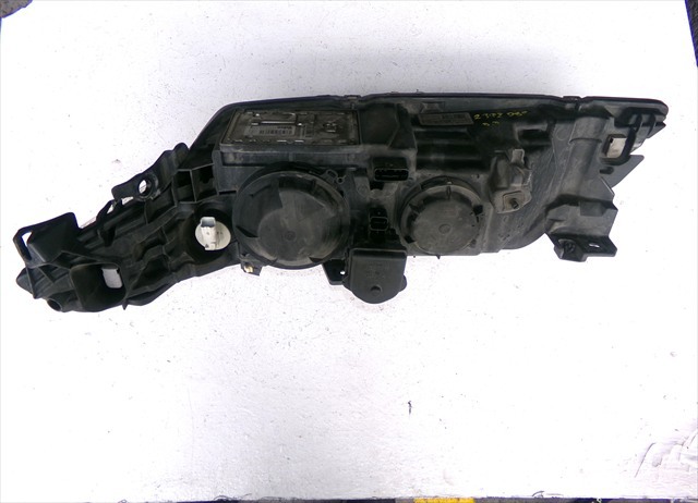 8200163324 Faro derecho  en stock Castellón