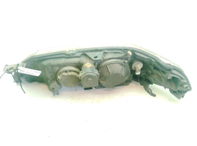 8200163324 Faro derecho  disponible Burgos