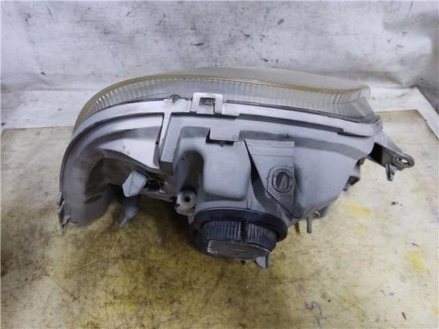 RENAULT 8200163516 Faro izquierdo  disponible España
