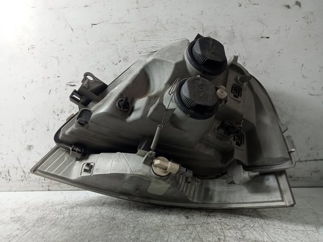 NISSAN 8200163518 Faro derecho  disponible Valladolid