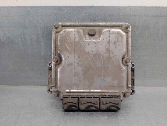 8200163528 RENAULT ECU comprar Alcalá