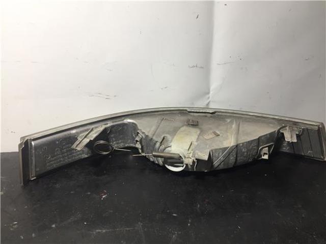 RENAULT 8200163914 Intermitente izquierdo  comprar en Ponferrada