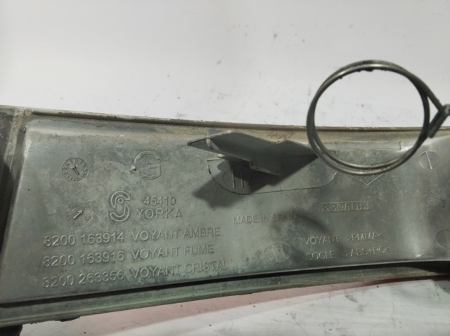 RENAULT 8200163914 Intermitente izquierdo  en stock Salamanca