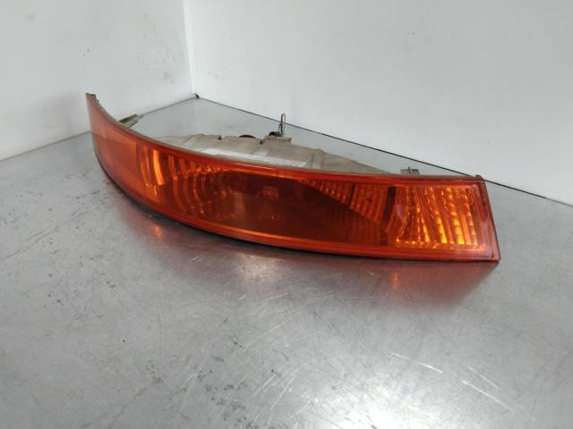 8200163918 RENAULT Piloto intermitente derecho  en stock Córdoba