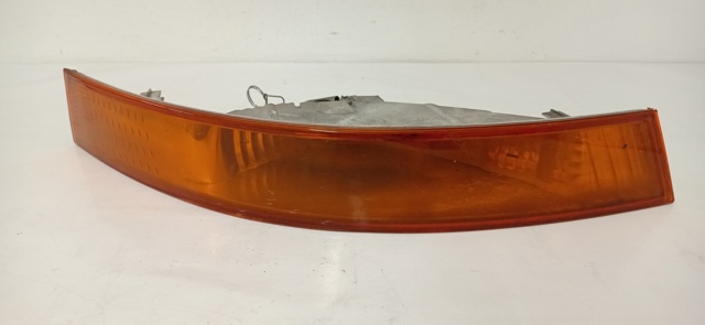 8200163918 Piloto intermitente derecho  en stock Sabadell