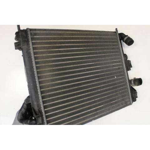 8200164413 RENAULT Radiador de refrigeración del motor  disponible Vigo