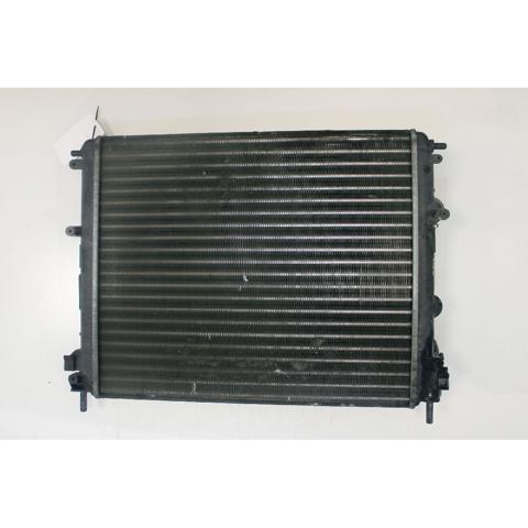 RENAULT 8200164413 Radiador comprar Pamplona